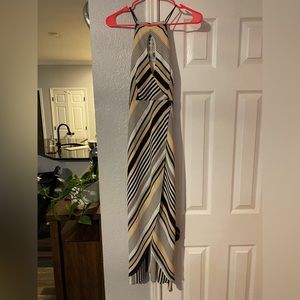 Keyhole dress size large but fits medium